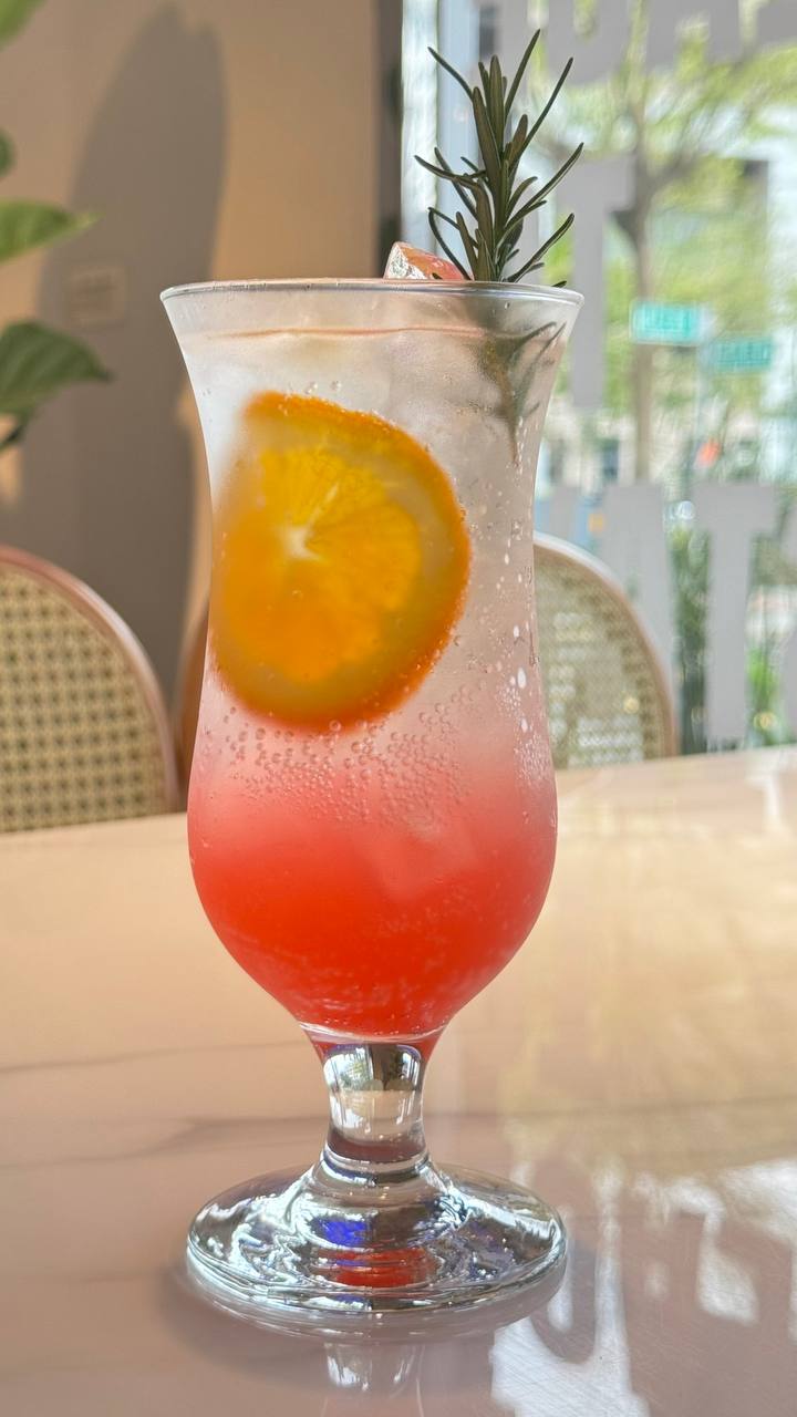 葡萄柚氣泡飲
